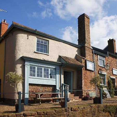 The Lamb Inn Crediton Extérieur photo