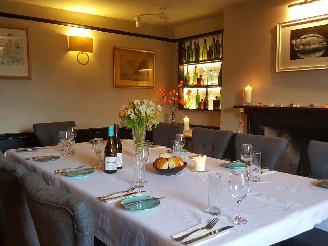 The Lamb Inn Crediton Extérieur photo