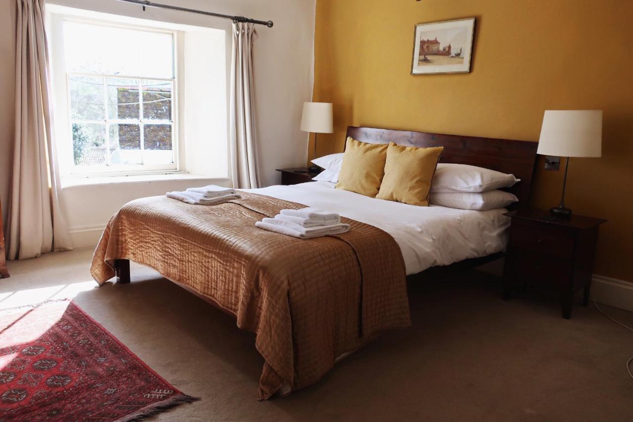The Lamb Inn Crediton Extérieur photo